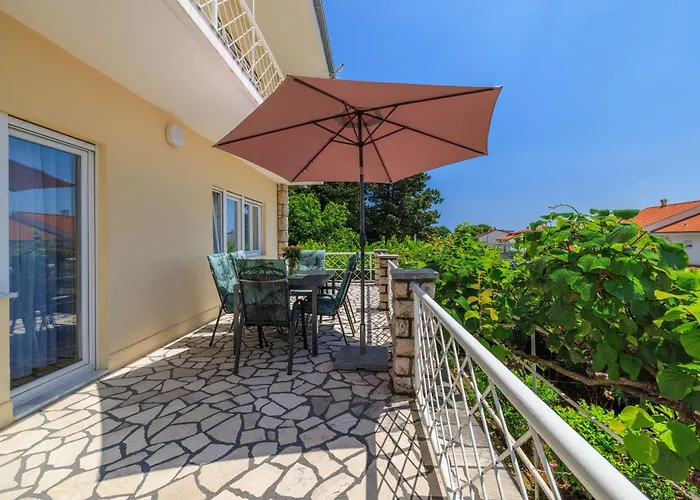 アパート Andelko