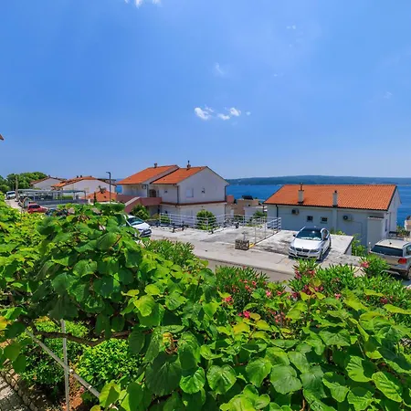 Andelko Appartamento Dramalj