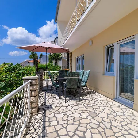 Andelko Appartamento *