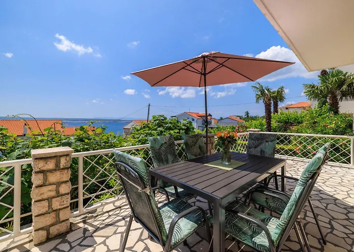 Apartment Andelko Dramalj