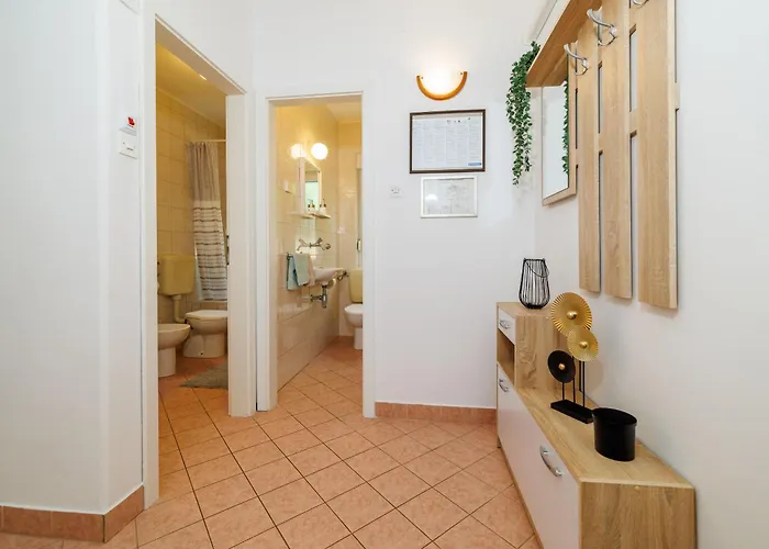 Andelko Apartment Dramalj